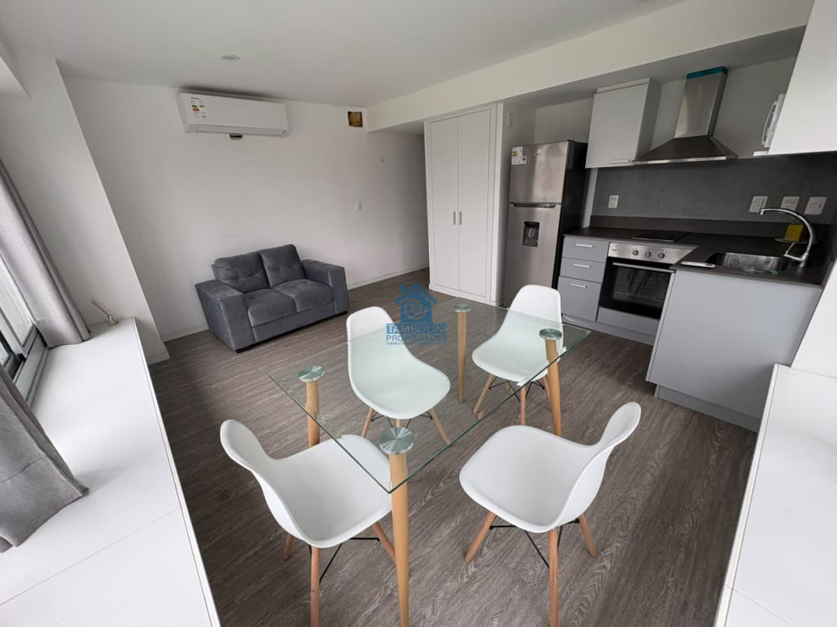 Apartamento ID.1338 - Venta Punta del Este  1 dormitorio con Garage