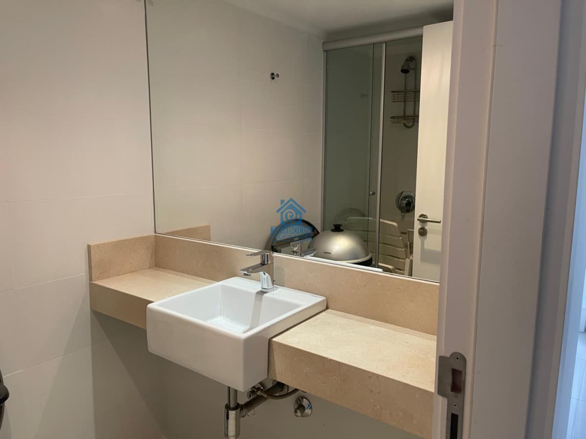 Apartamento ID.974 - Venta 3 suites frente al mar