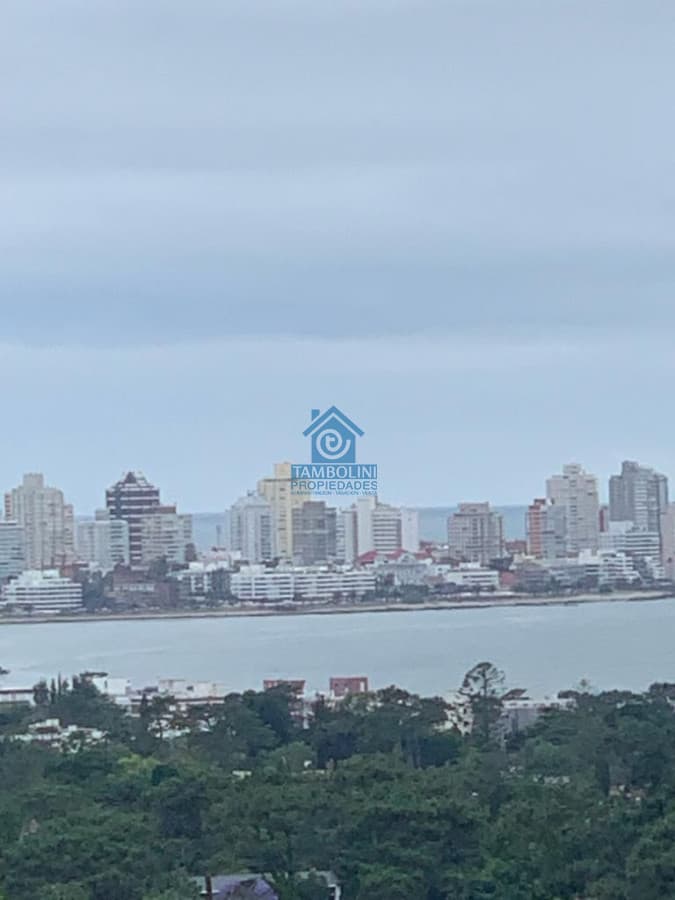 Apartamento ID.620 - Venta Departamento 1 Dormitorio Punta del Este - Magníficas Vistas