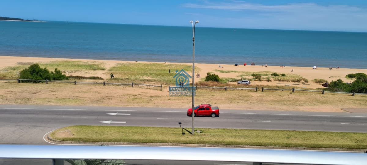 Apartamento ID.100 - Magnífico Pent House en Mansa frente al mar !
