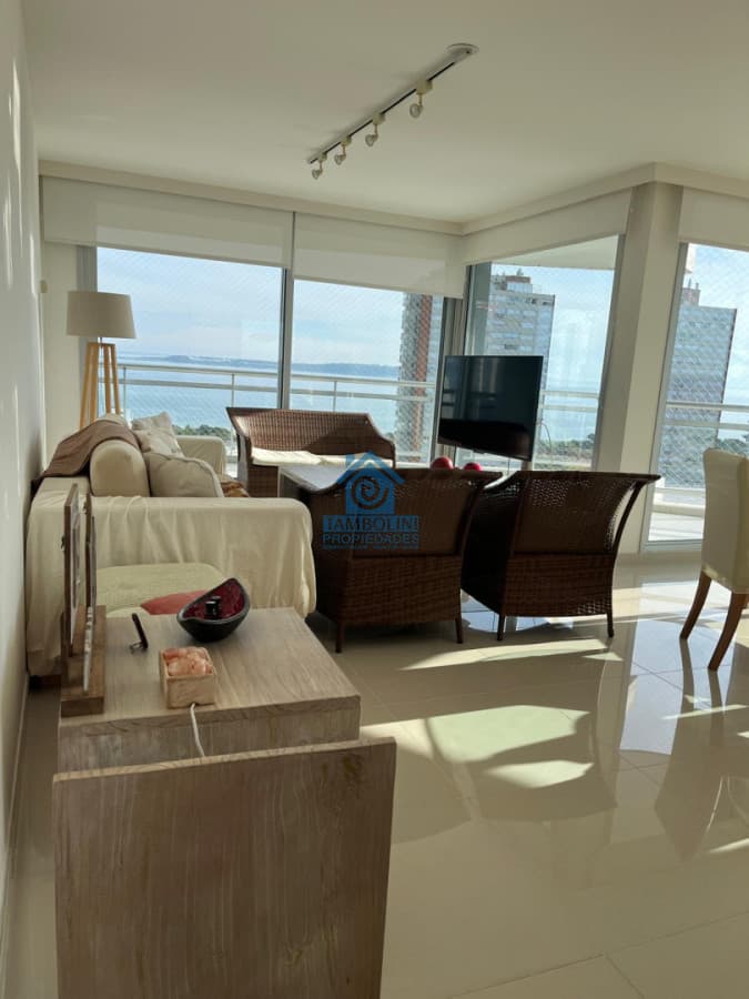 Torre Alta Gama Alquiler Anual  -