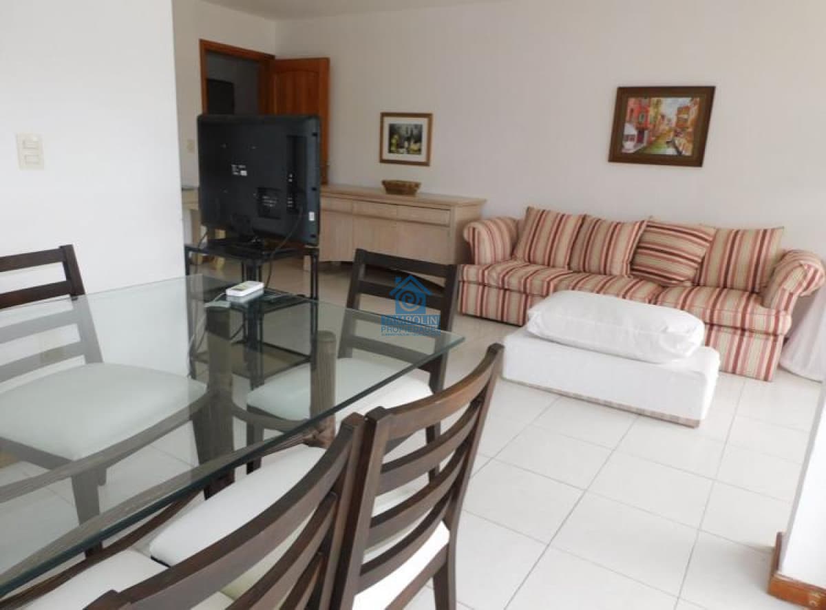 Alquiler Anual 3 Dormitorios Frente al Mar   -
