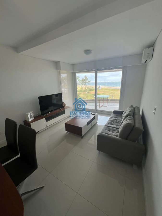 Mansa Frente al Mar Departamento 2 Suites en Venta   -