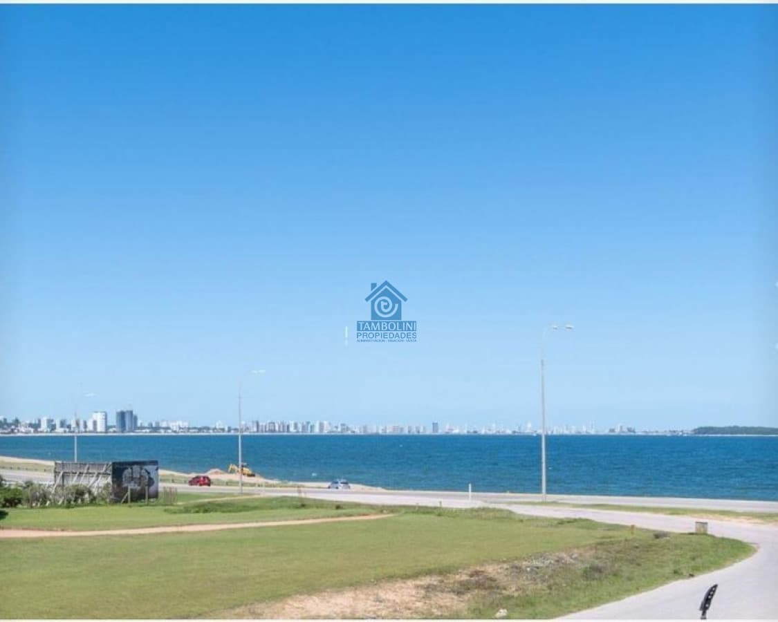 Mansa Frente al Mar Departamento 2 Suites en Venta   -