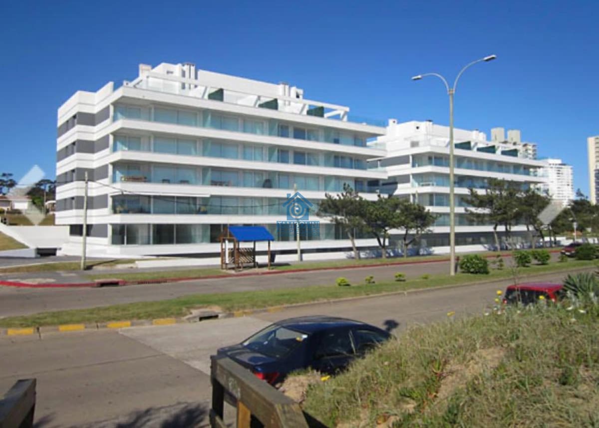 Alquiler anual Frente al Mar  -
