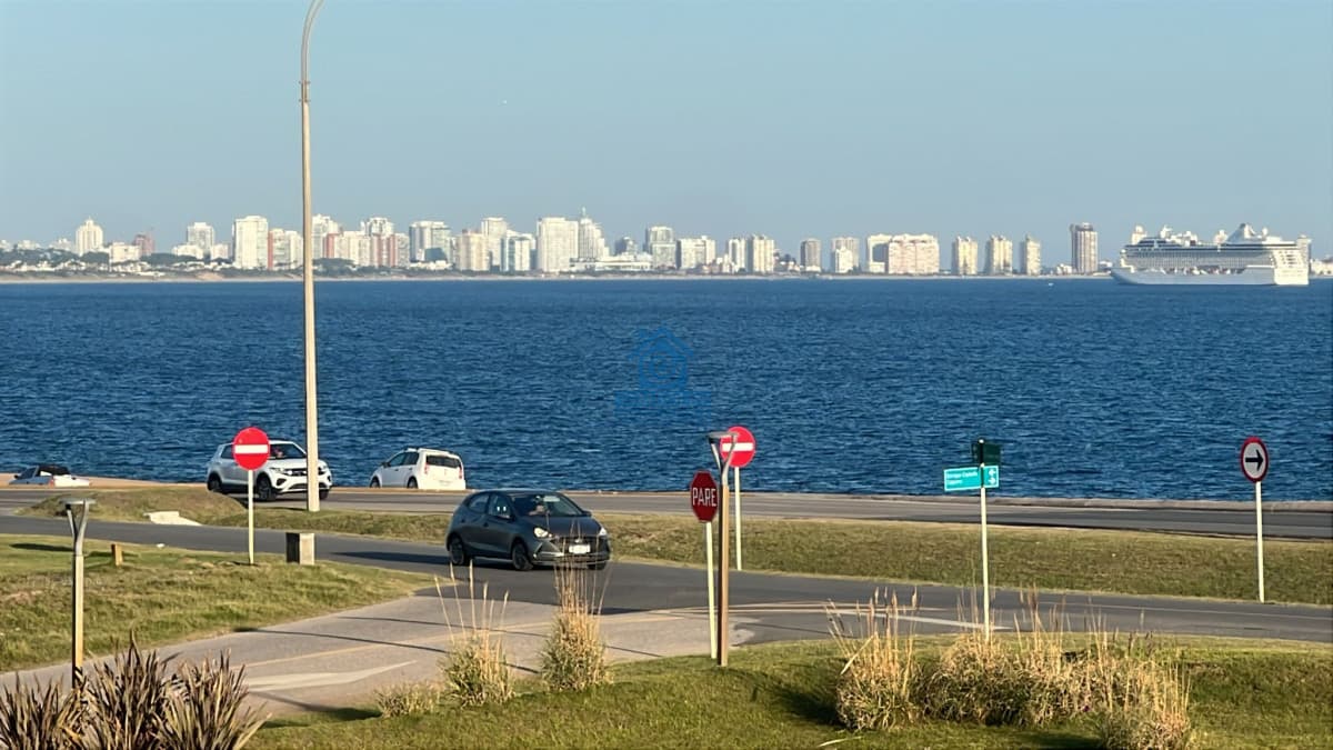 Apartamento ID.712 - Venta Exlusiva Frente al Mar Departamento 2 suites - Punta del Este