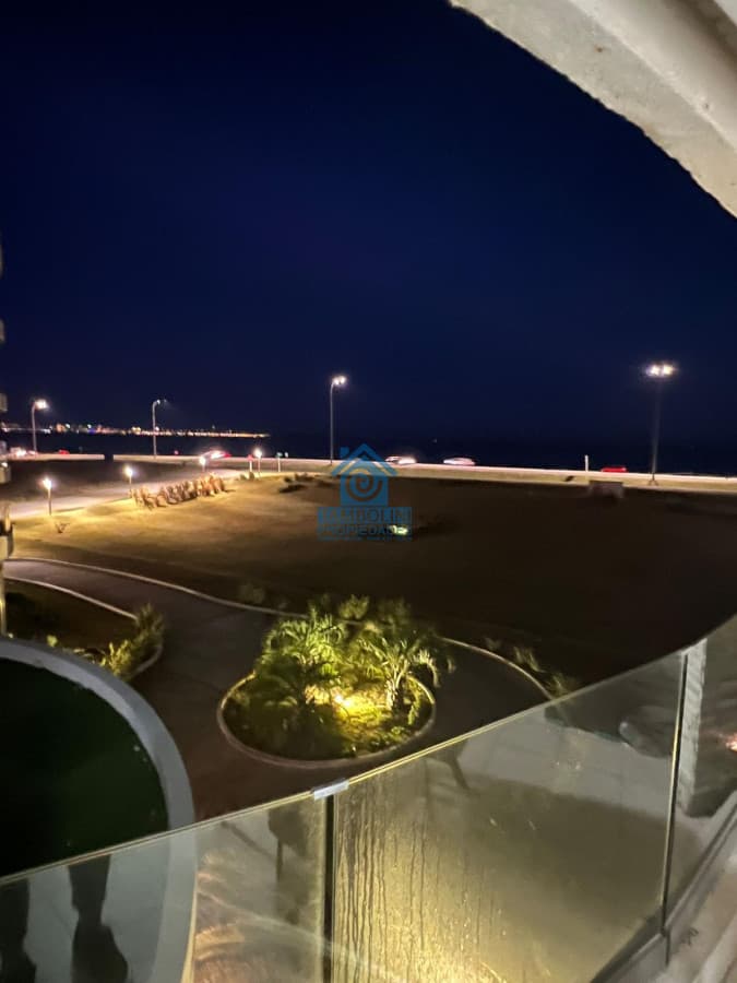Alquiler Anual Frente al Mar   -