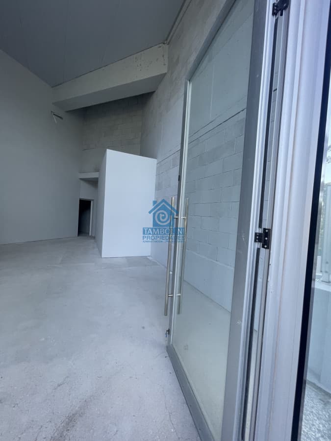 Local Comercial ID.152 - Local comercial en venta y alquiler en Punta Del Este