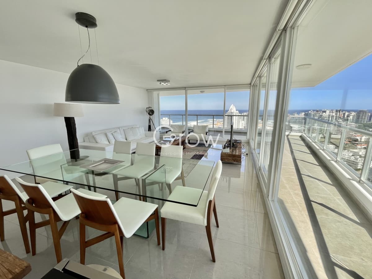 Penthouse de 4 suites en Torre One