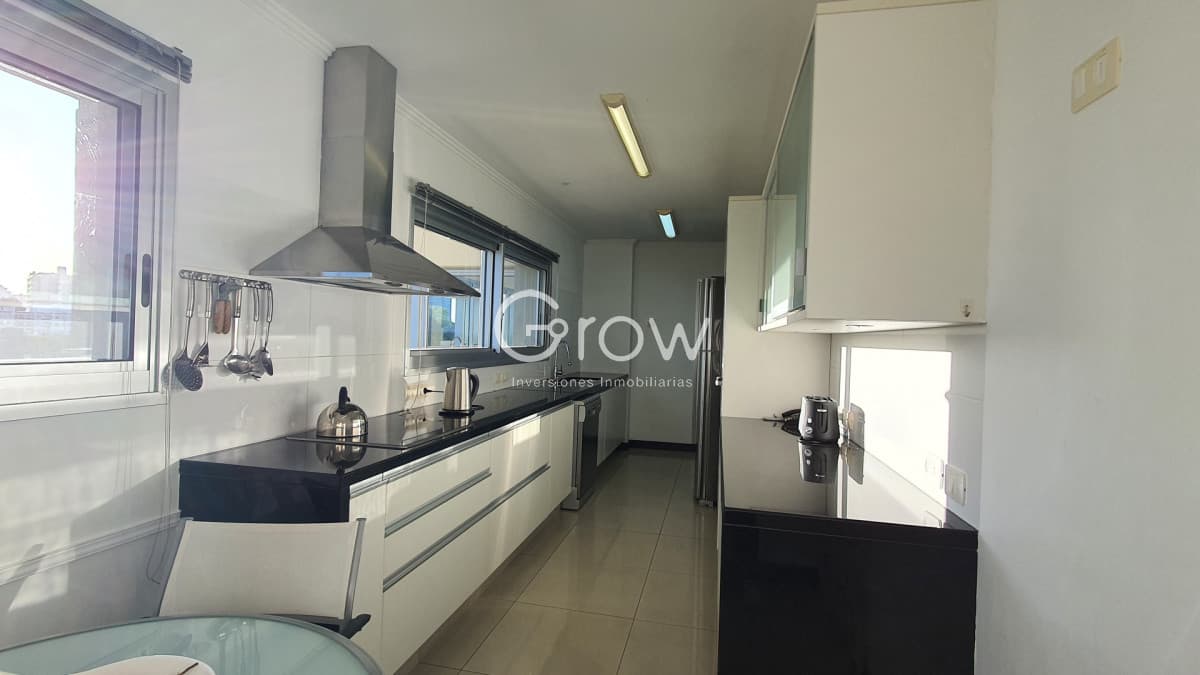Exclusivo departamento en Torre Lobos en alquiler de verano!  -