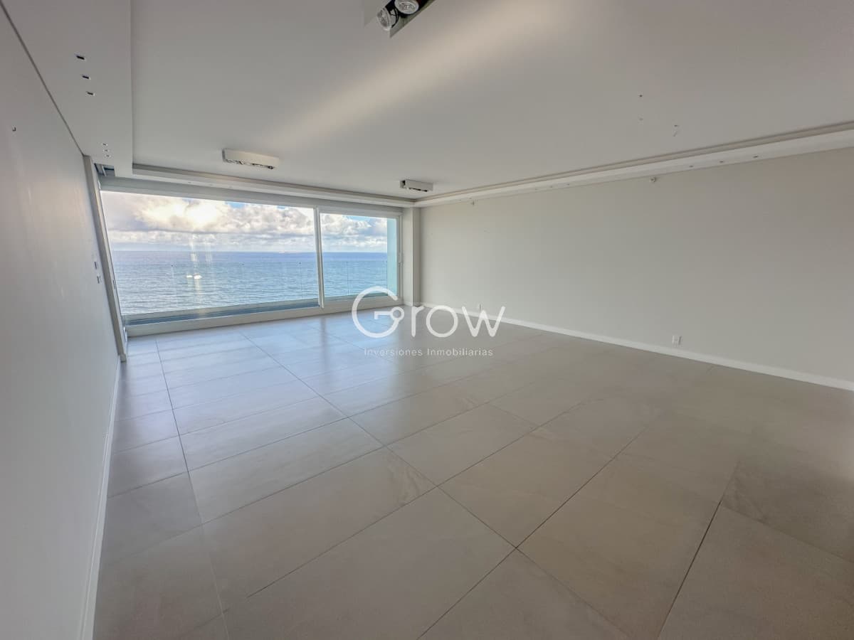 Le Parc III en piso alto, exclusivo departamento