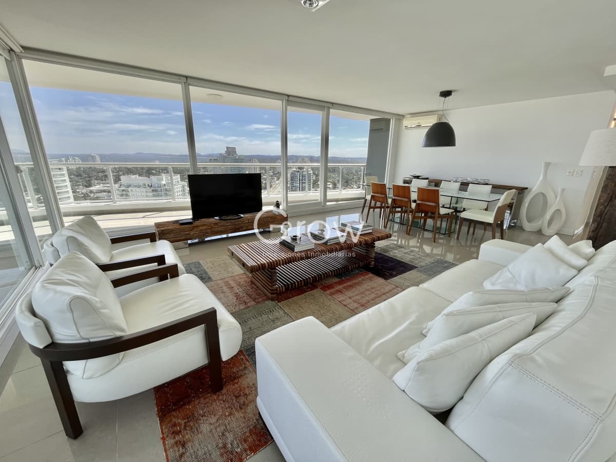 Penthouse de 4 suites en Torre One