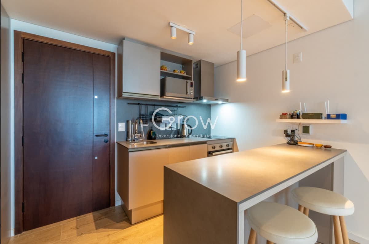 Exclusivo departamento en primera línea de Playa Mansa