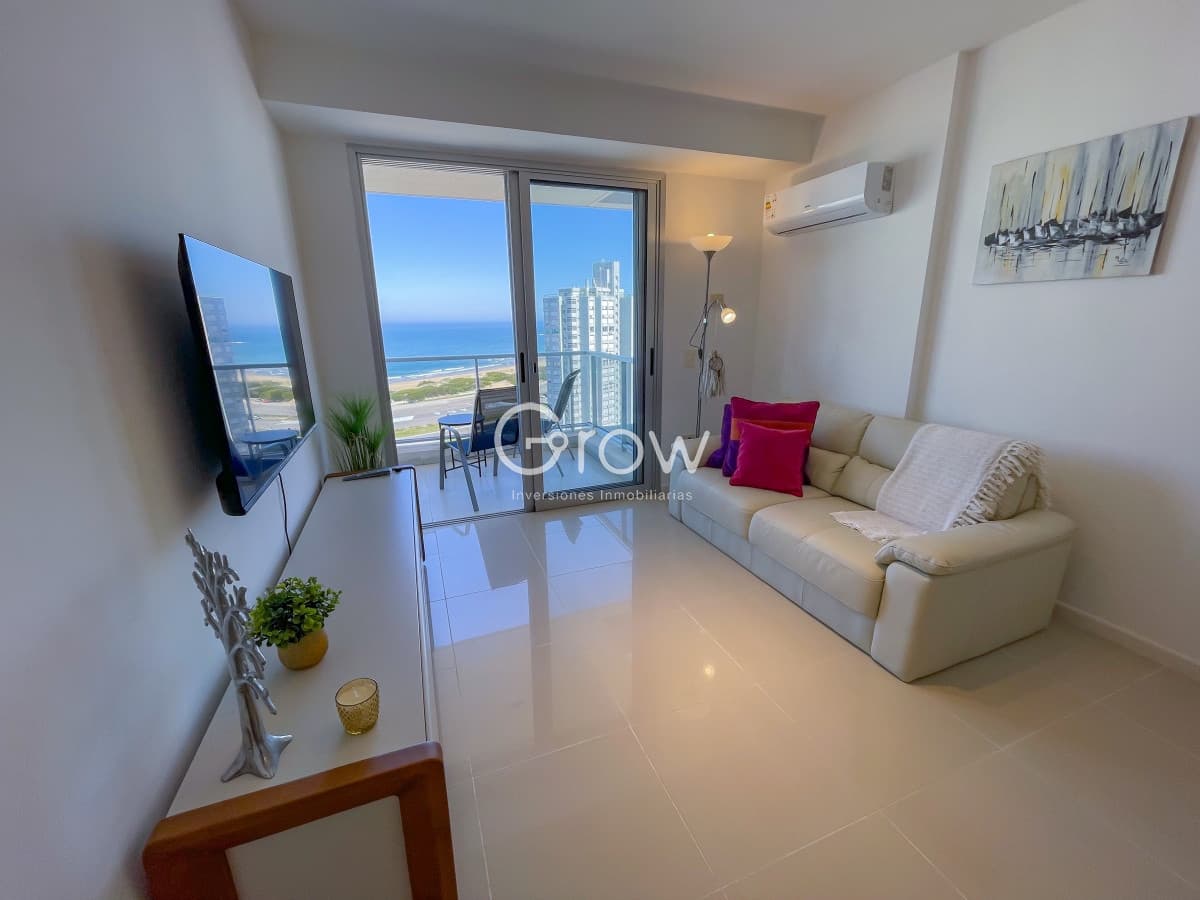 Departamento con hermosas vistas al mar!  -
