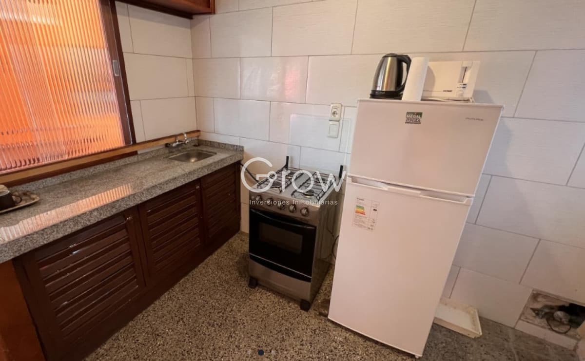 Apartamento de 2 dormitorios en venta, Piriapolis!