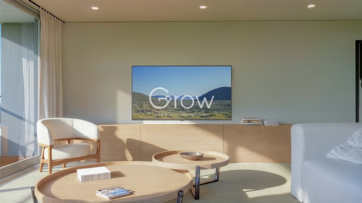 Apartamento a estrenar con excelente orientación solar, Punta del Este!