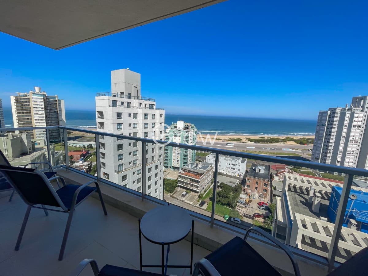 Departamento con hermosas vistas al mar!  -