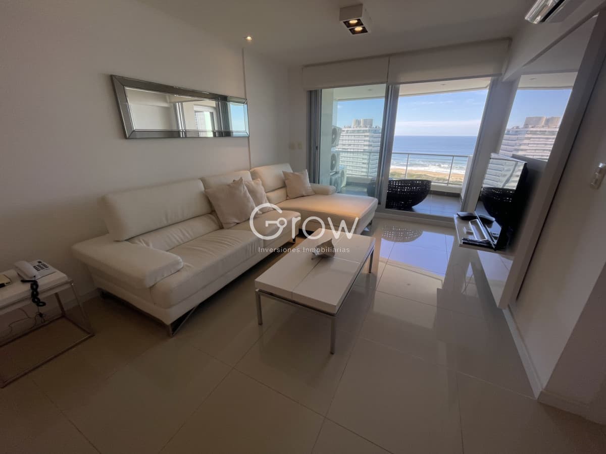 Wind Tower en venta piso alto!