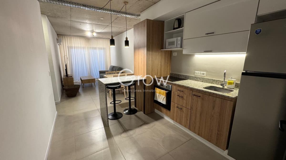 Hermoso departamento de 2 dormitorios en el centro de Maldonado!