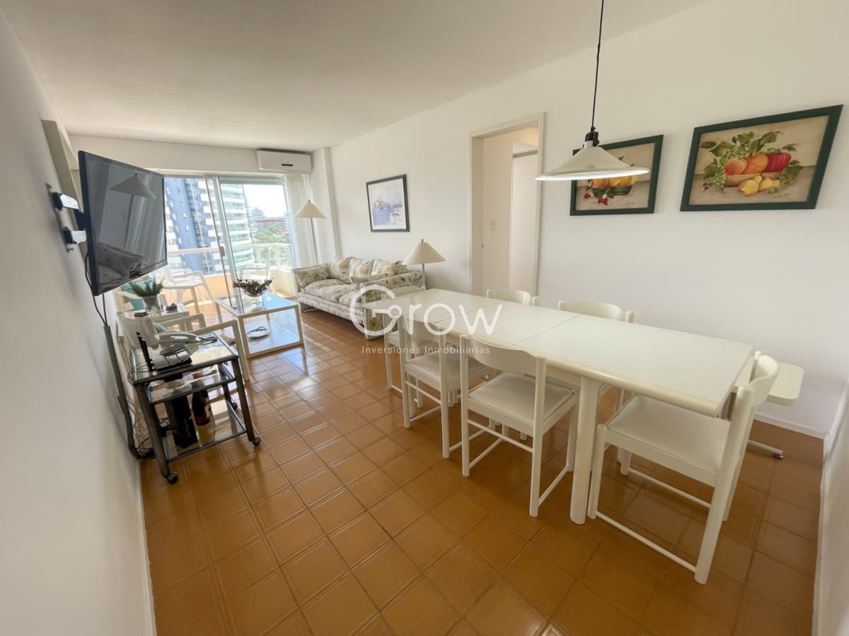 Apartamento cerca de todo!  -