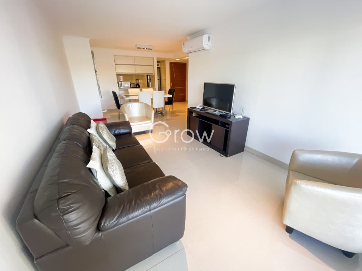 Exclusivo apartamento en Playa Mansa  -