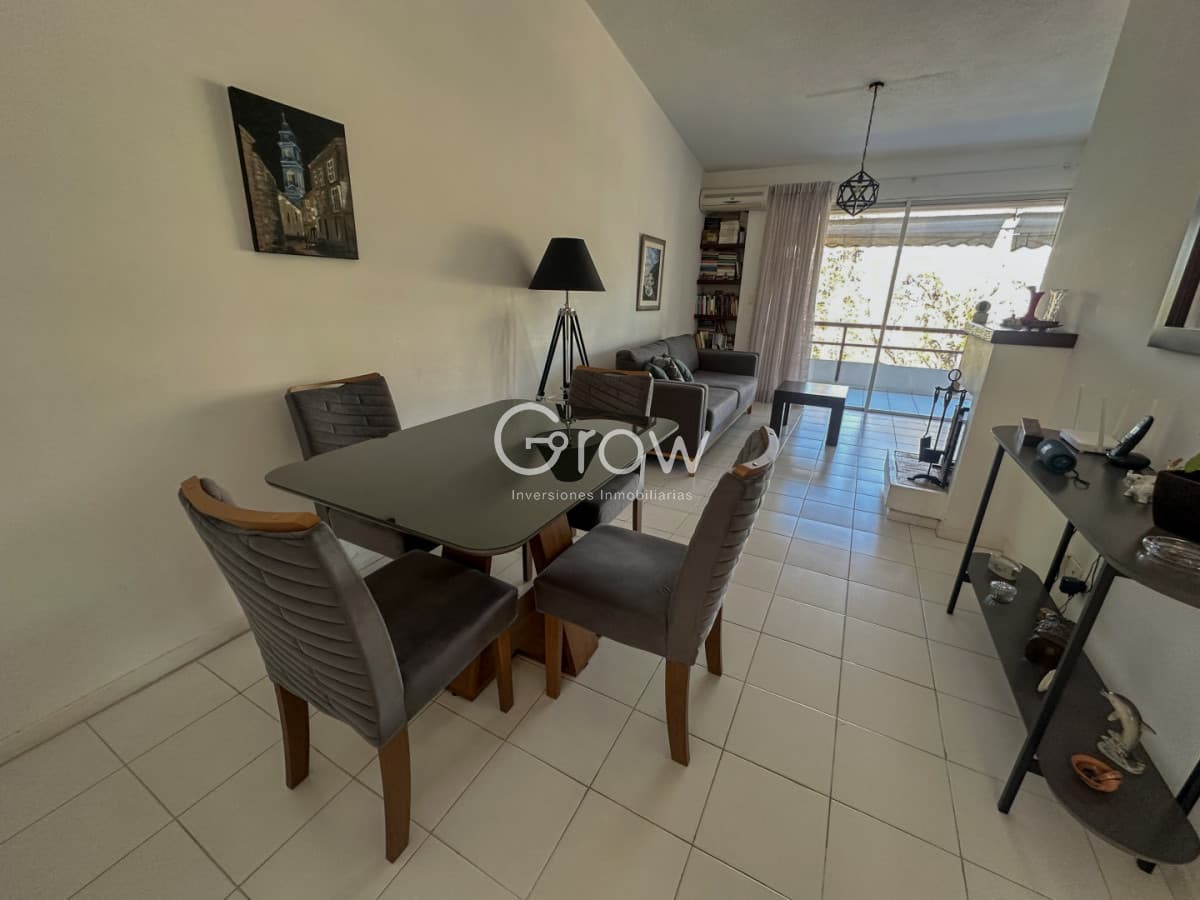 Apartamento en zona residencial de Playa Mansa
