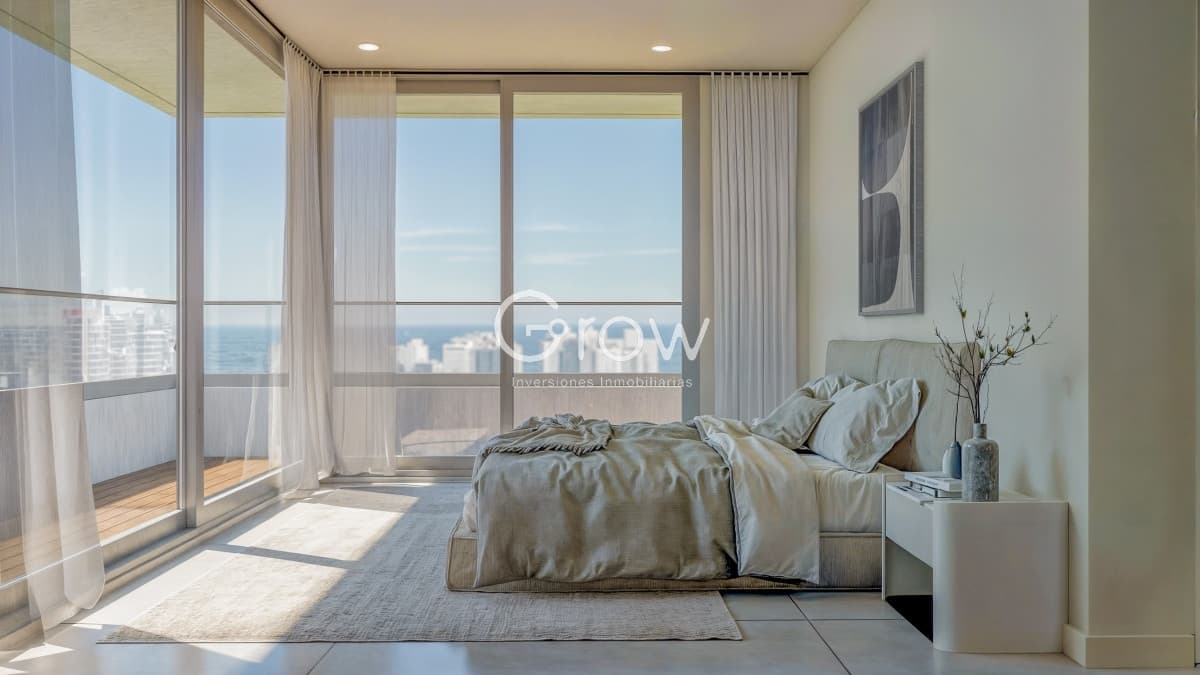 Apartamento a estrenar con excelente orientación solar, Punta del Este!
