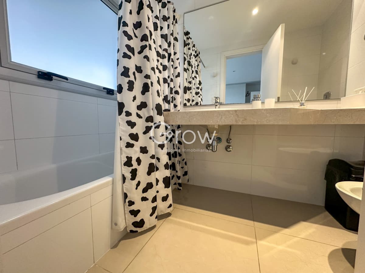Exclusivo departamento semi piso en Playa Brava, Punta del Este!