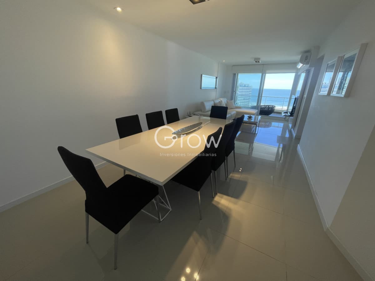 Wind Tower en venta piso alto!