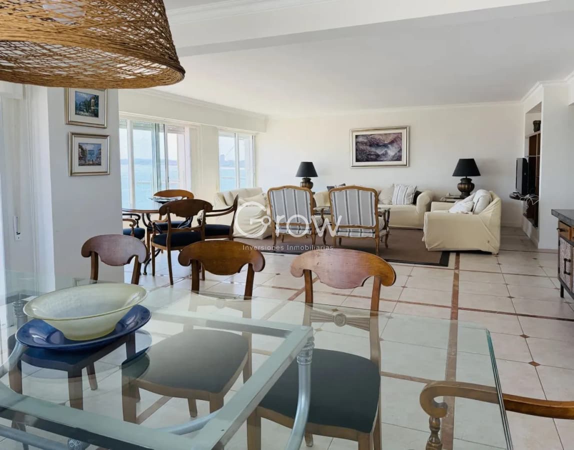 Apartamento en venta en la torre Malecón ll