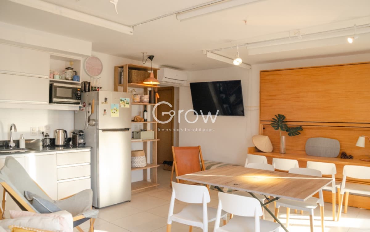 Piso alto en venta en Bellagio