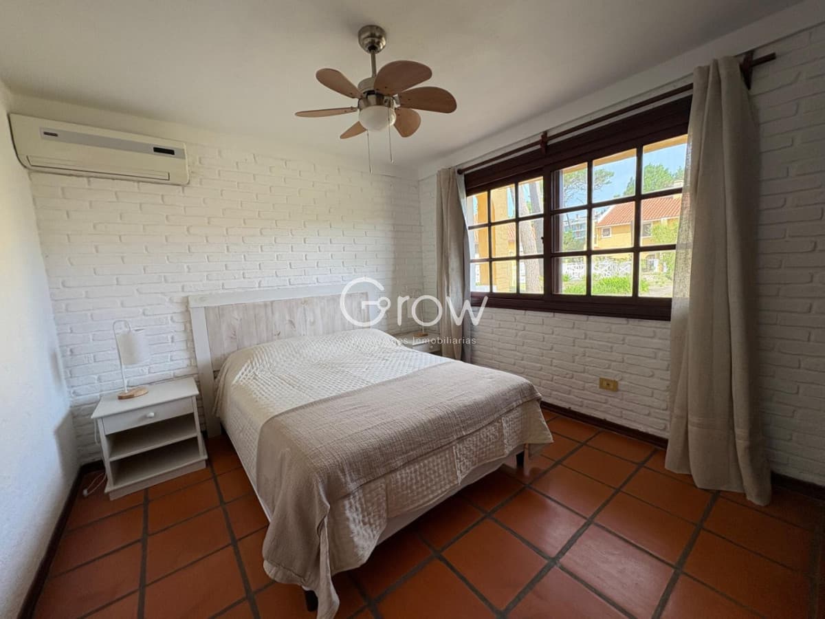 Apartamento en Manantiales, Manantiales  -