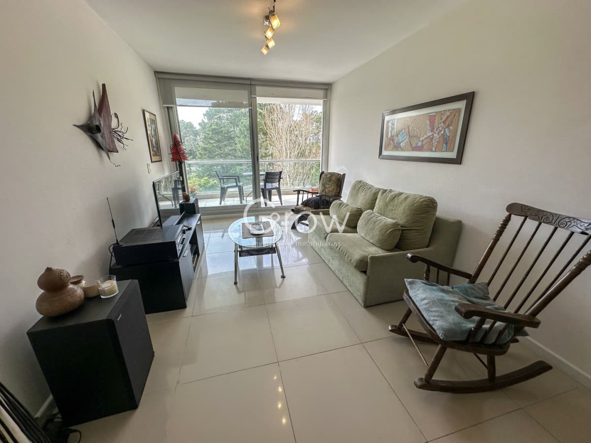 Apartamento en venta de 2 dormitorios la torre Be Punta