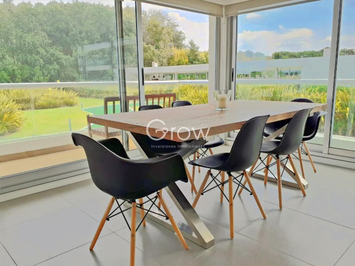 Venta de Apartamento 2 DORMITORIOS en PLAYA BRAVA, PUNTA DEL ESTE