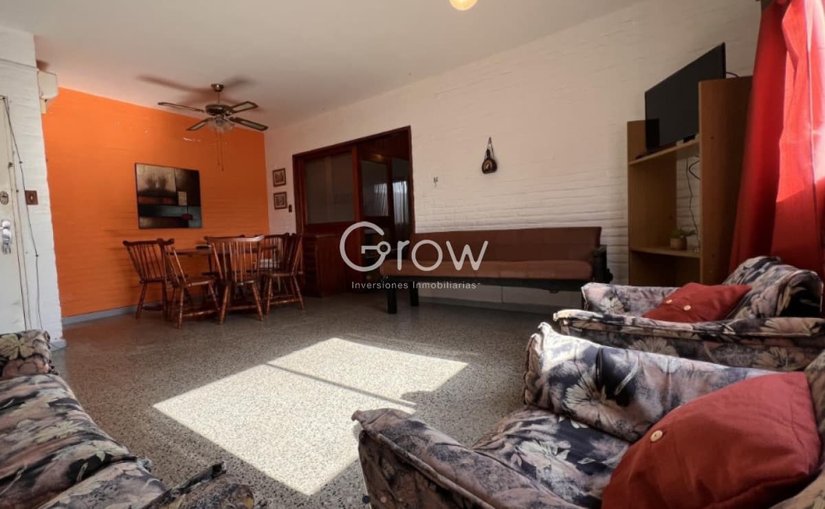 Apartamento de 2 dormitorios en venta, Piriapolis!