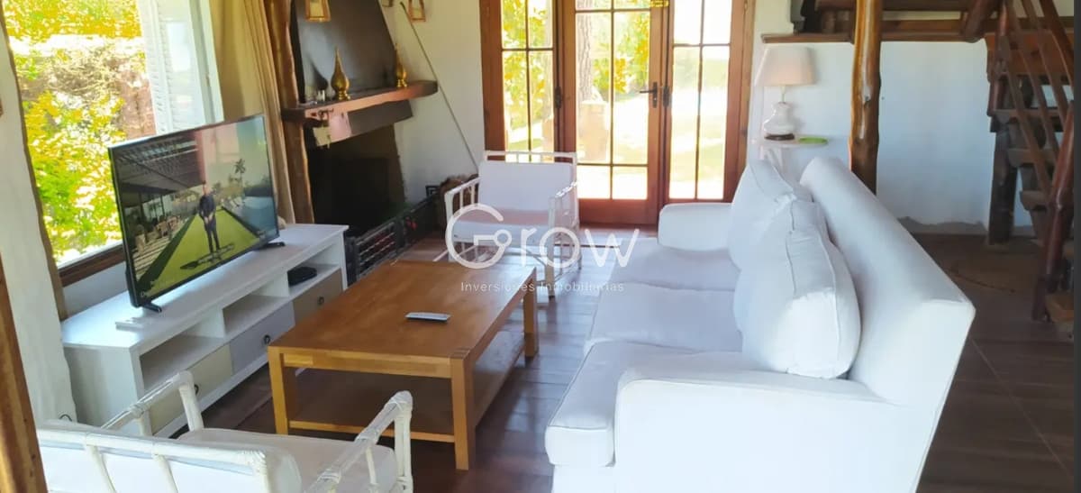 Hermosa casa en Playa Mansa en alquiler!  -