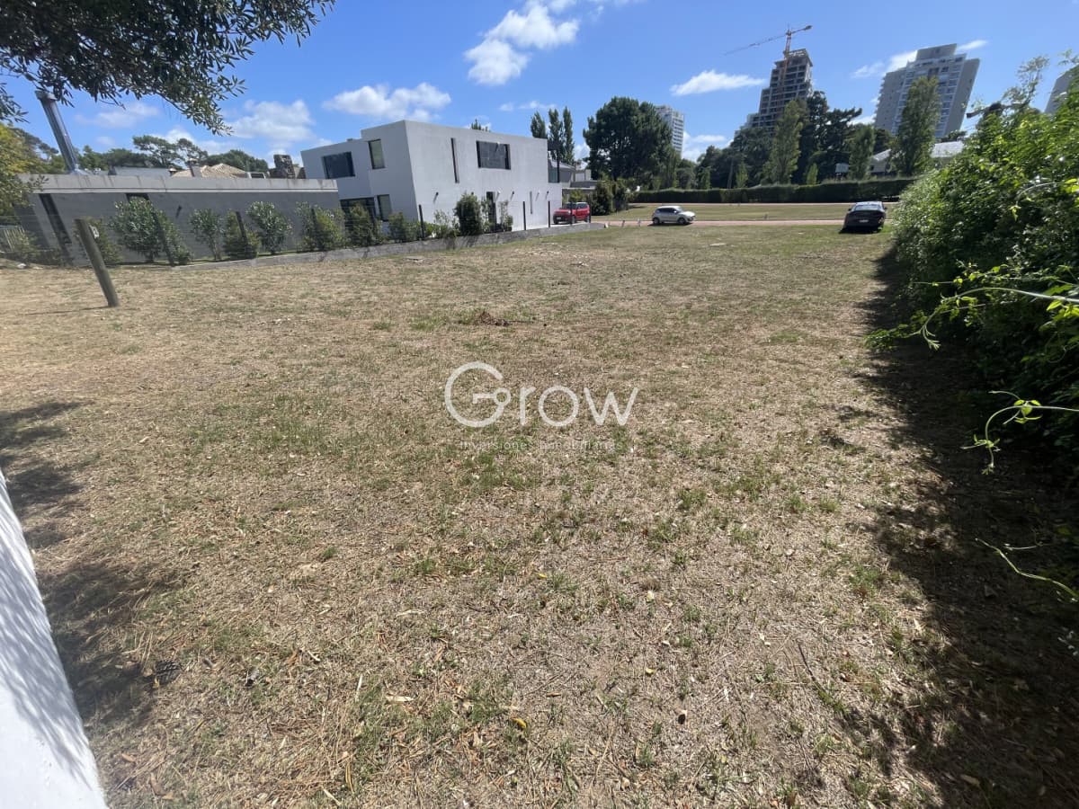 Exclusivo lote en Boulevard Park