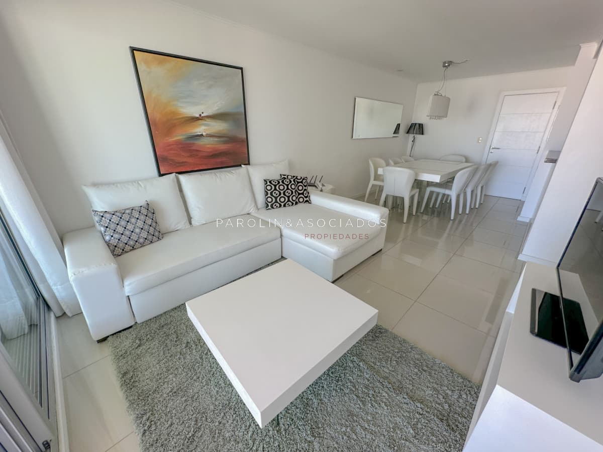 Apartamento en venta de 2 dormitorios en Wind, Punta Del Este
