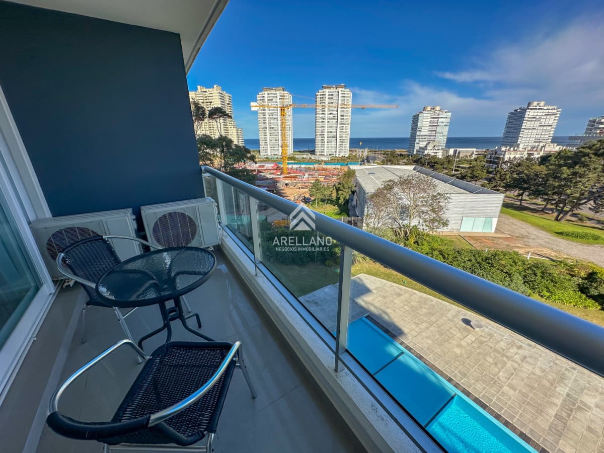 Apartamento ID.7055 - Exclusivo departamento en alquiler de verano en Torre One!