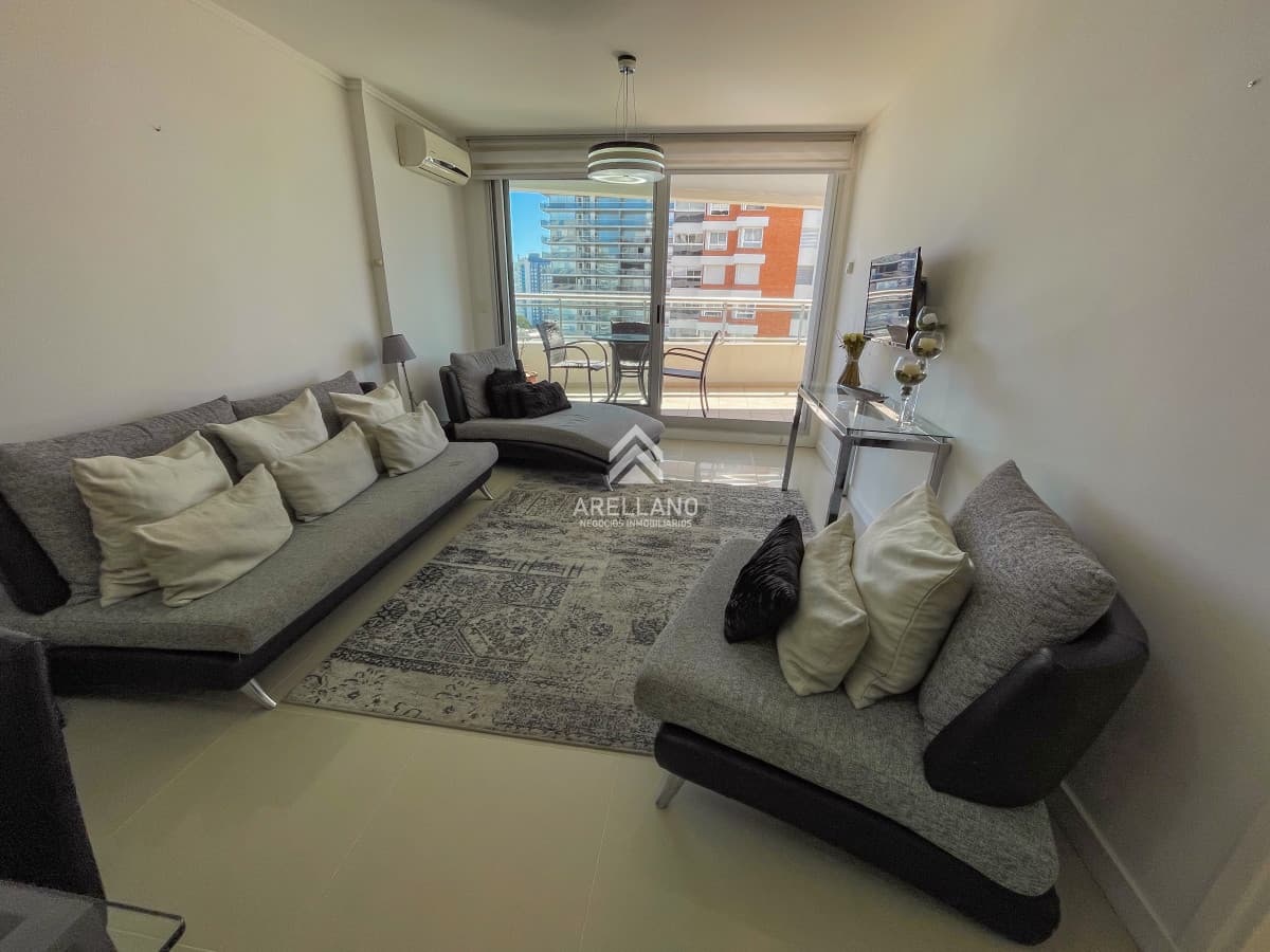 Apartamento ID.5052 - Exclusivo apartamento en alquiler de verano en Forest Tower II