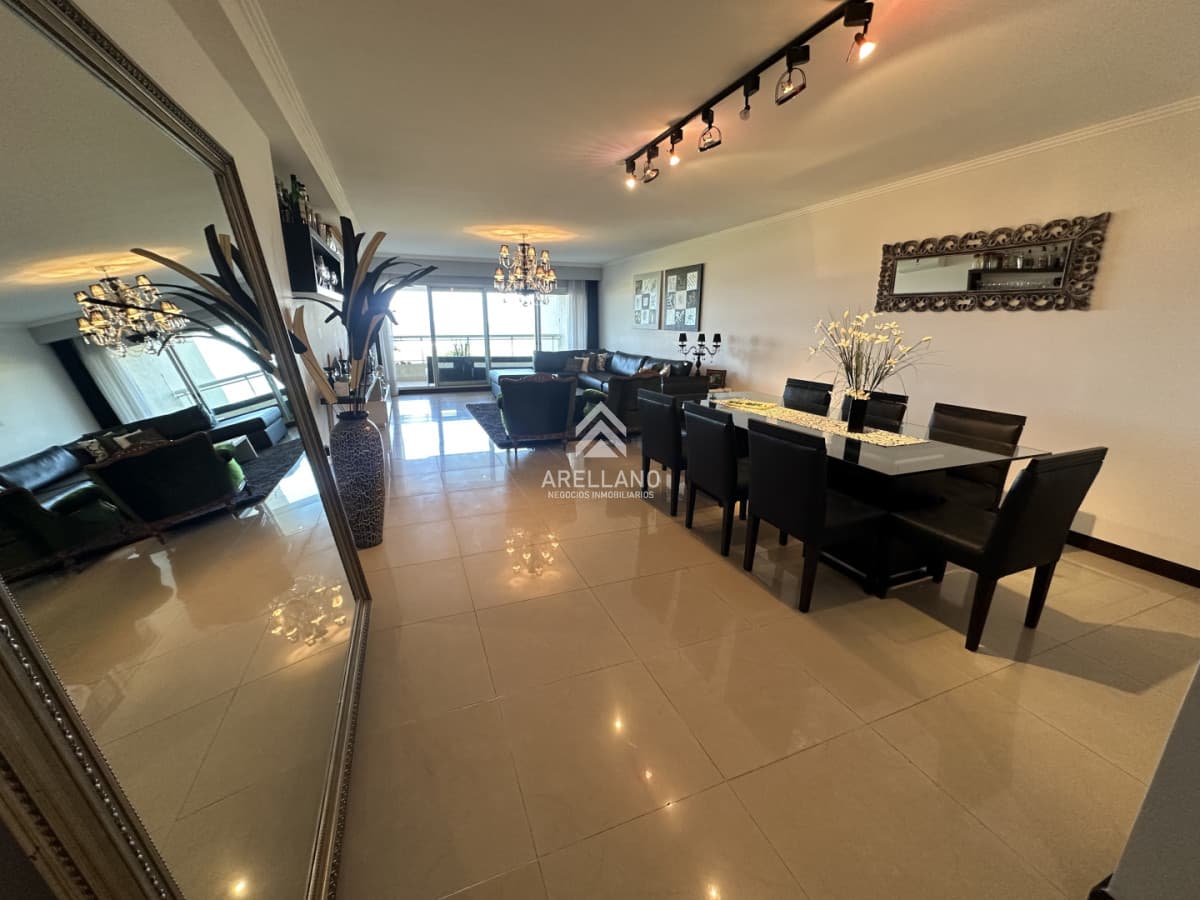 Apartamento ID.7017 - Exclusivo departamento en Torre Lobos en Playa Brava