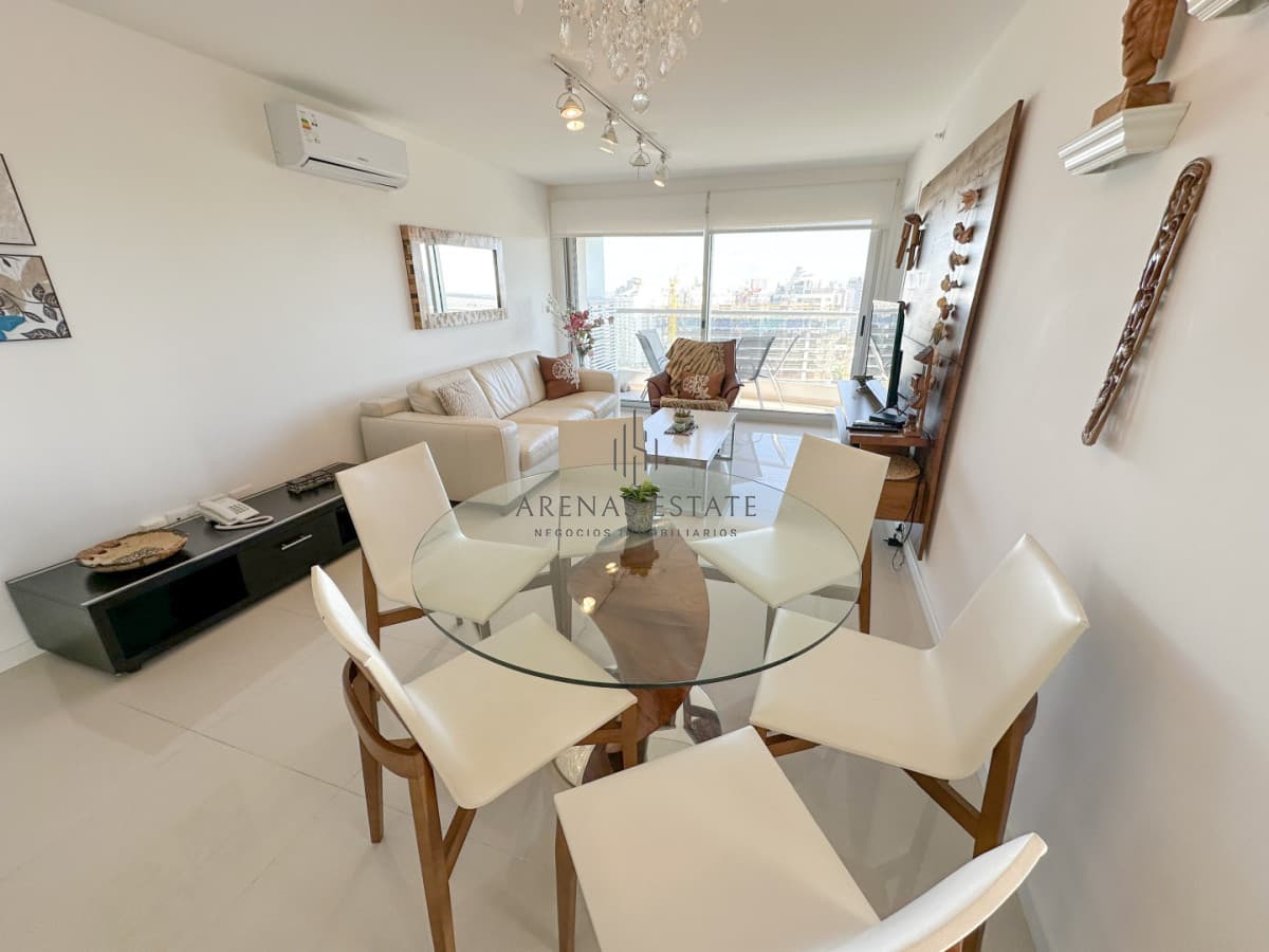 Apartamento ID.4812 - Hermoso Apartamento en venta a pasos del mar.