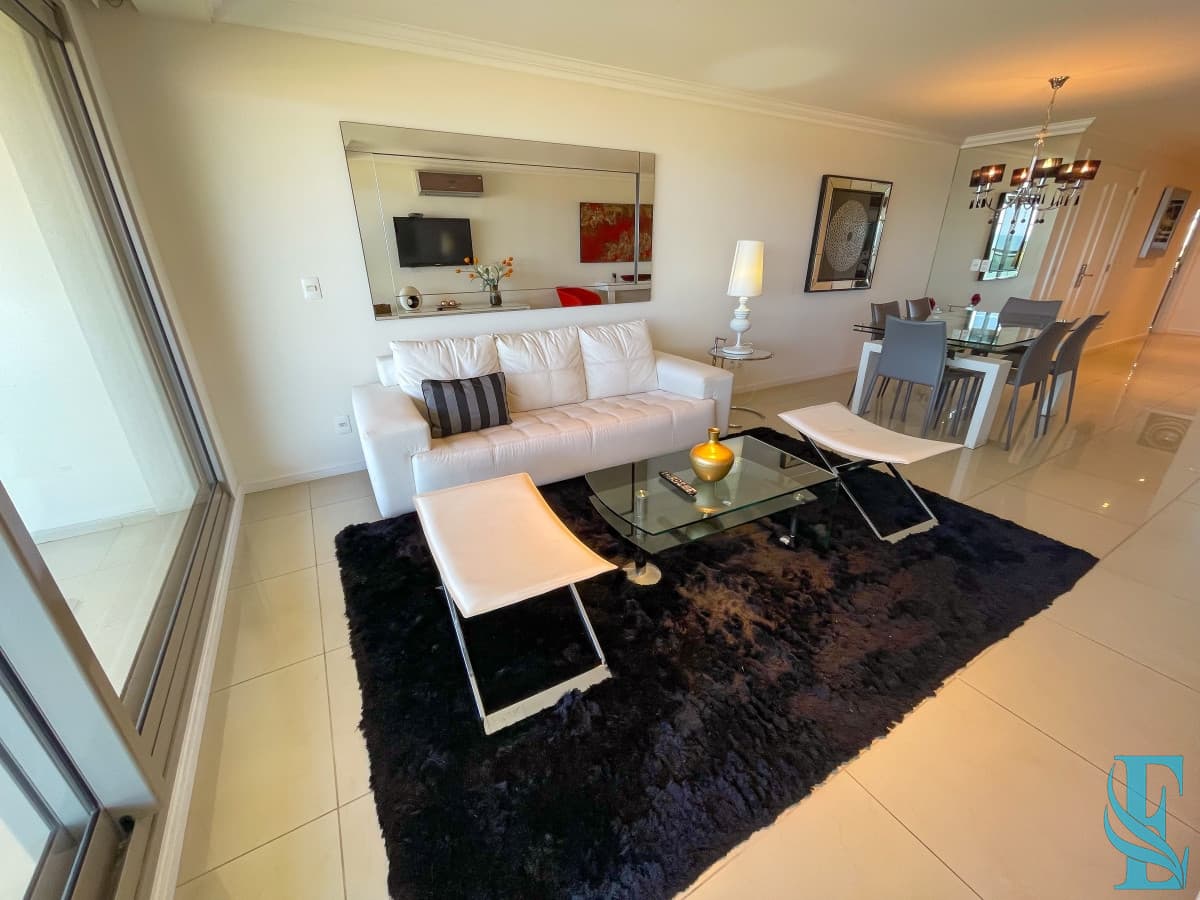 Exclusivo departamento en alquiler de verano en Imperiale