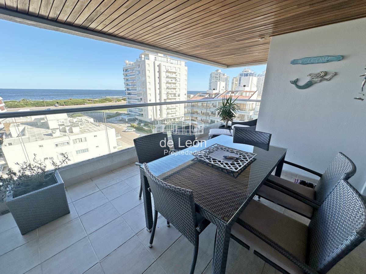 Departamento en excelente estado con vistas al mar