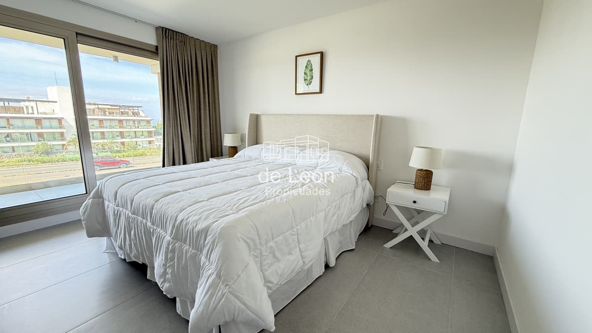 Departamento de 2 dormitorios en suite, excelente ubicación en Manantiales
