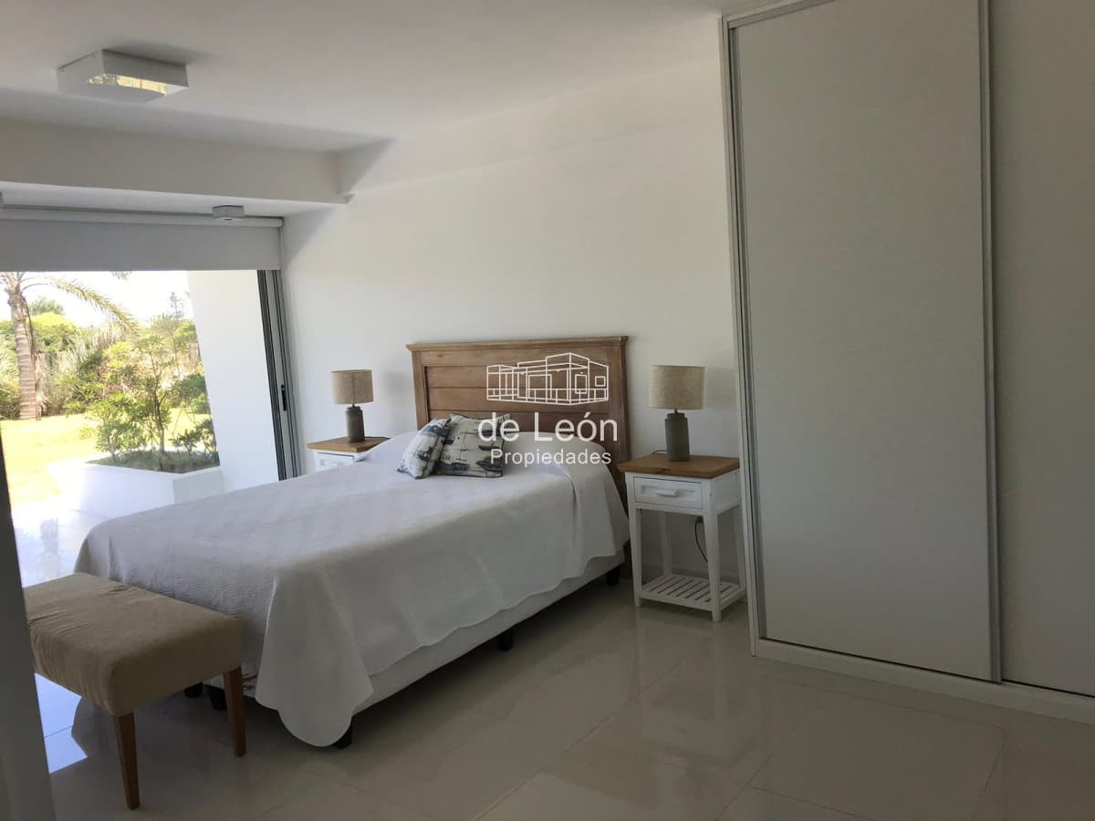 En Venta Departamento de 2 dormitorios en Bikini Beach, Manantiales