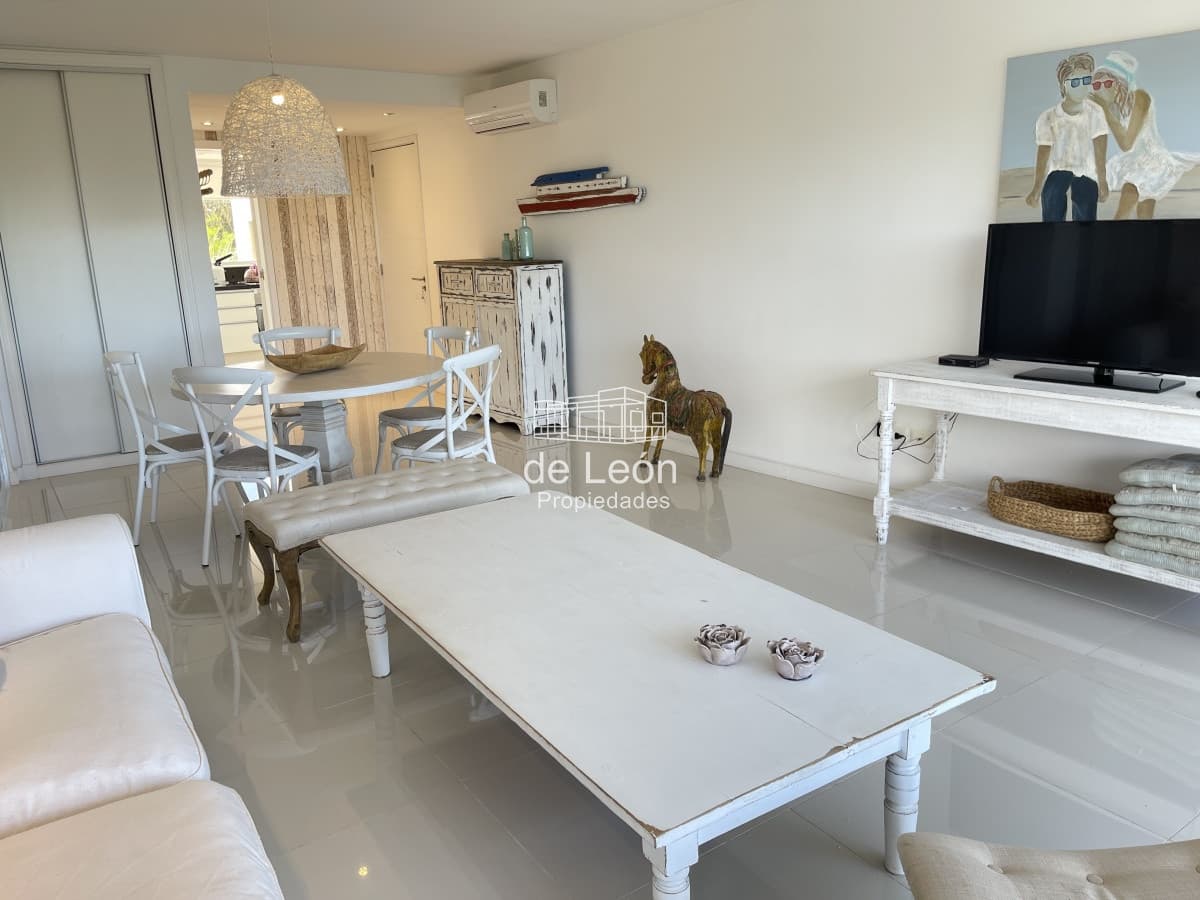 Venta Espectacular Apartamento 2 dormitorios en Manantiales