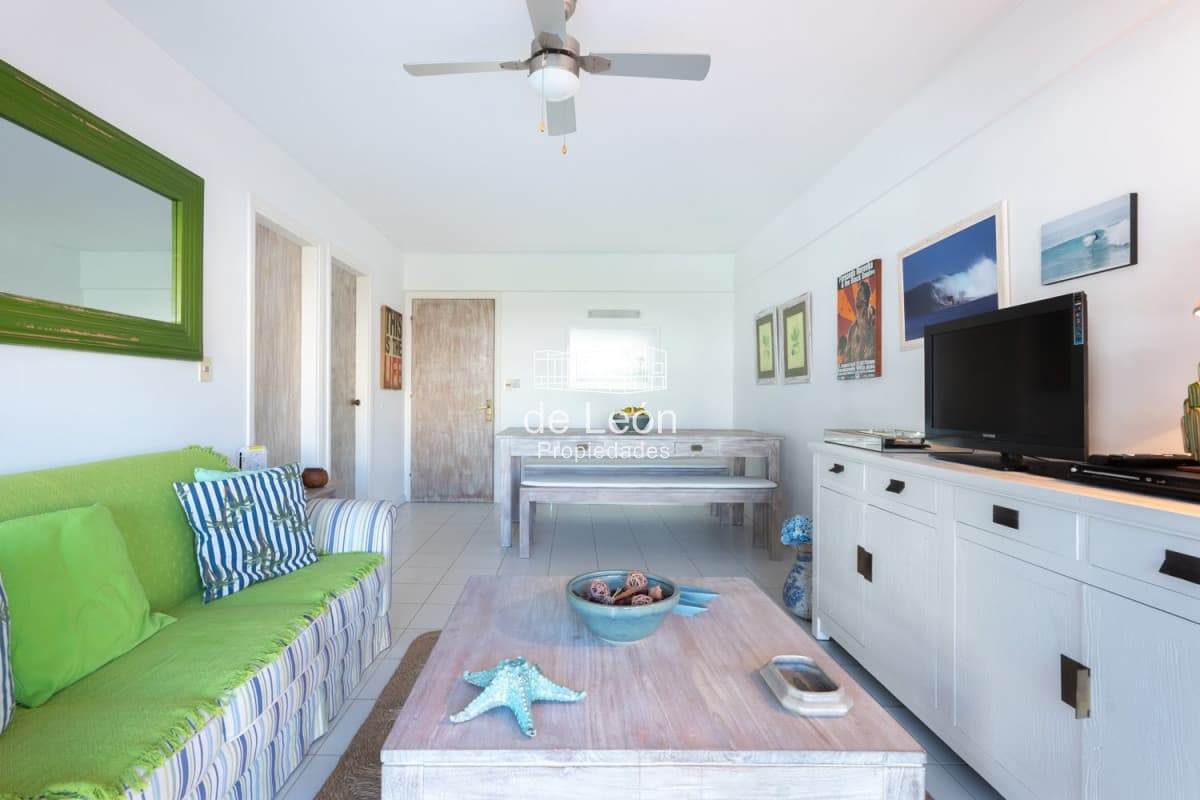 Apartamento 2 Dormitorios Península, El Emir