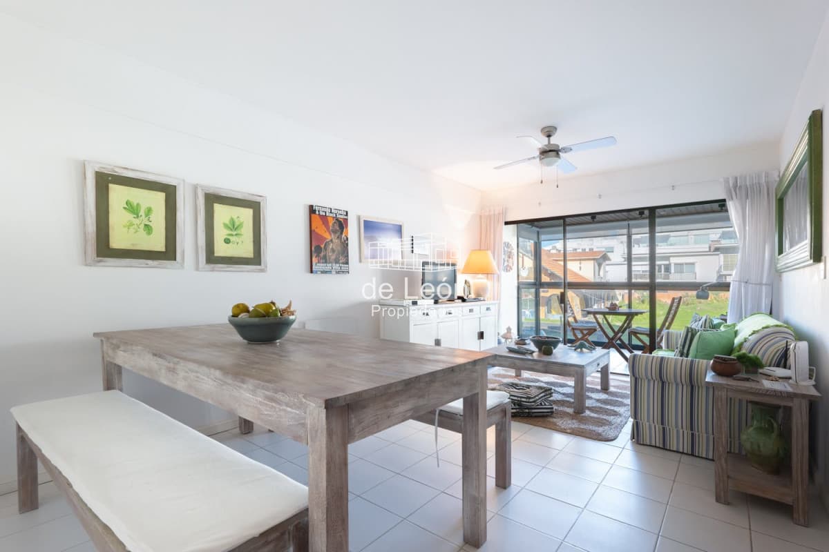 Apartamento 2 Dormitorios Península, El Emir