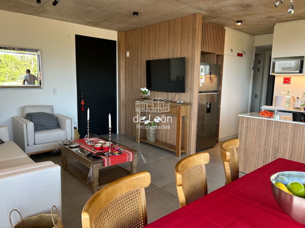 Excelente departamento de 2 dormitorios y 2 baños en Jose Ignacio